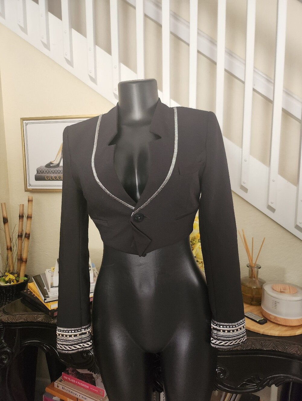 Bebe blazer size 2